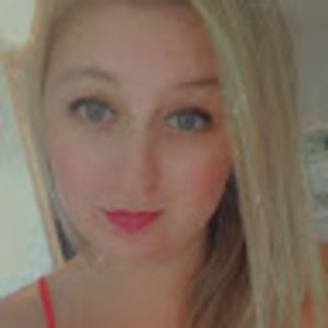 Meet your Posher, Desirae